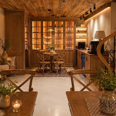 فندق مبيت وإفطار Vena Premium 3*